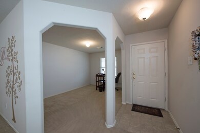 8835 Rainesville Ln, Houston, TX 77075 - photo 6