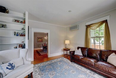 34 Elgin St, Providence, RI 02906 - photo 6