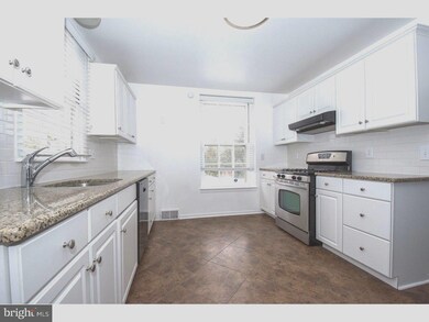 210 Elbow Ln, Haverford, PA 19041 - photo 4