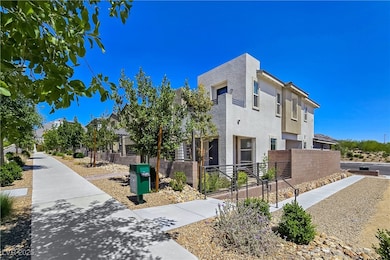 11739 Emerald Lake Ave, Las Vegas, NV 89138 - photo 4