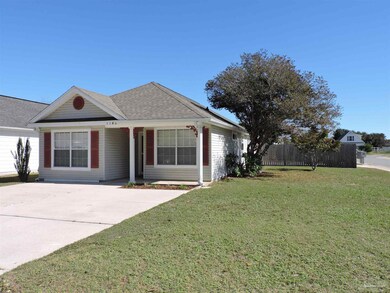 1160 Sweetbriar St, Cantonment, FL 32533 - photo 2