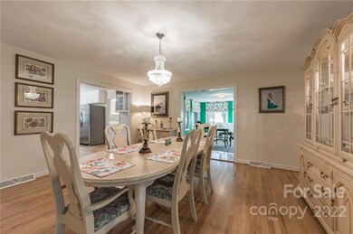 419 Davie Ave, Statesville, NC 28677 - photo 7