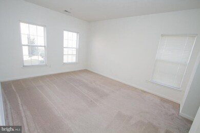 5485 Glenthorne Ct unit 5485, Baltimore, MD 21237 - photo 6