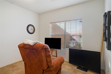 1905 E Havasu Lake Dr, Fort Mohave, AZ 86426 - photo 5