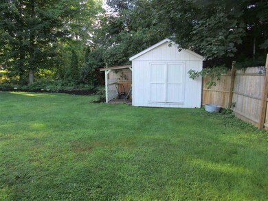 6 Mcfarland St, Gorham, NH 03581 - photo 3