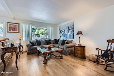 1305 E Steamboat Bend Dr, Tempe, AZ 85283 - photo 5