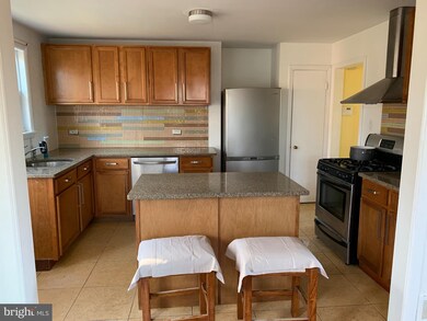 5810 Woodland Dr, Oxon Hill, MD 20745 - photo 5