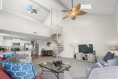 Living room with hardwood / wood-style flooring, h