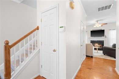 Private entryway
