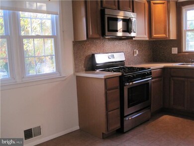 51 Devon Ave, Lawrence Township, NJ 08648 - photo 4