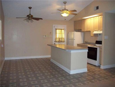 2801 Annette Dr, Marrero, LA 70072 - photo 3