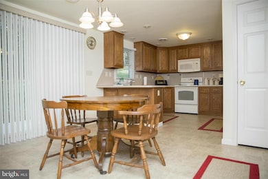 19322 Garretts Mill Rd, Knoxville, MD 21758 - photo 6