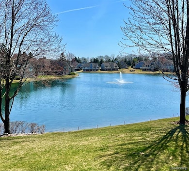 Incredible Lake Views!
