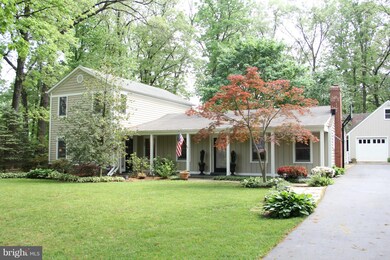 8917 Littleton St, Fairfax, VA 22032 - photo 2