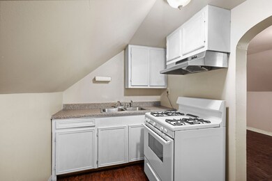 4026 Baden St unit 2, Houston, TX 77009 - photo 2