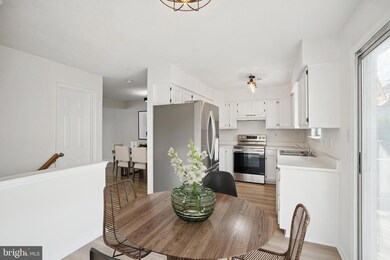 211 Blueridge Ct, Stafford, VA 22554 - photo 5