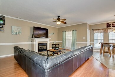 Spacious living w/Gas Fireplace