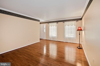 116 Summit Hall Rd, Gaithersburg, MD 20877 - photo 6