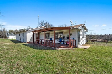 2412 Hawkins Lilly Rd, Weatherford, TX 76085 - photo 2