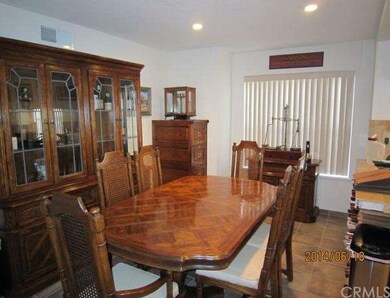 Good natural light as well as recessed lighting in