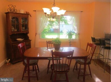 2023 Kennicott Rd, Windsor Mill, MD 21244 - photo 4