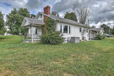 2201 Midway St, Johnson City, TN 37601 - photo 2