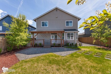 Exterior - Back 20170601-DW-3579-SMALL