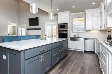 332 Crestview Dr, Bentonville, AR 72712 - photo 7