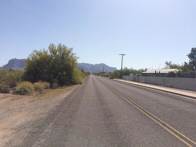 Looking east along Scenic 4.17