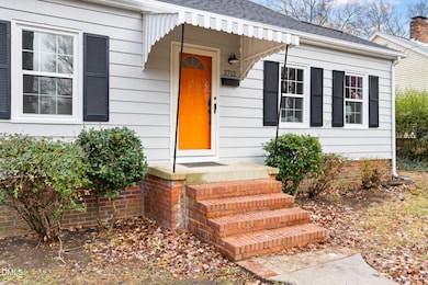 2712 Elgin St, Durham, NC 27704 - photo 3