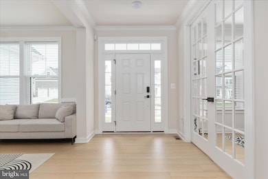 423 Meadow Creek Dr, Bowie, MD 20716 - photo 3