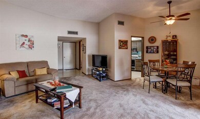 17467 N 105th Ave unit 39, Sun City, AZ 85373 - photo 4