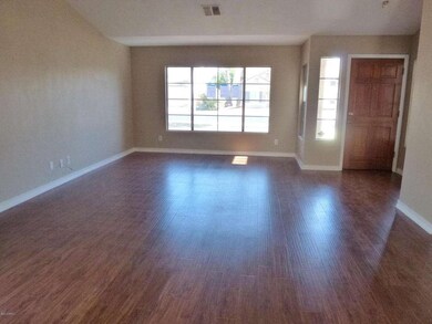 023-518347 - Living Room 1