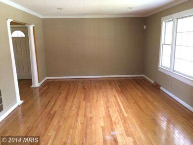 6605 Rycroft Ave, New Carrollton, MD 20784 - photo 2