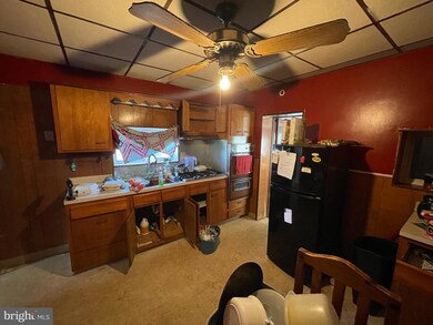 31 Upland Ave, Brookhaven, PA 19015 - photo 5