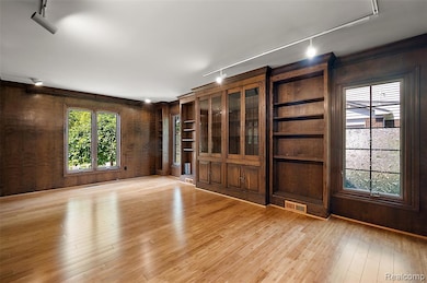 5353 W Bloomfield Lake Rd, West Bloomfield, MI 48323 - photo 7