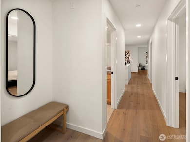 1029 Belmont Ave E unit 305, Seattle, WA 98102 - photo 3