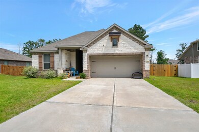 Great covered front porch