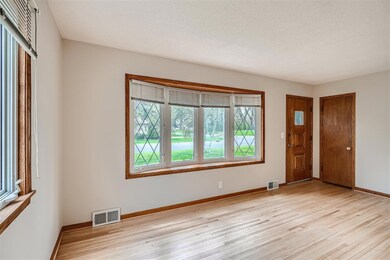 1212 W 89th St, Bloomington, MN 55420 - photo 5