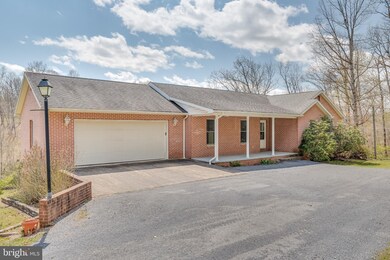 64 Sager Farm Ln, Bunker Hill, WV 25413 - photo 2