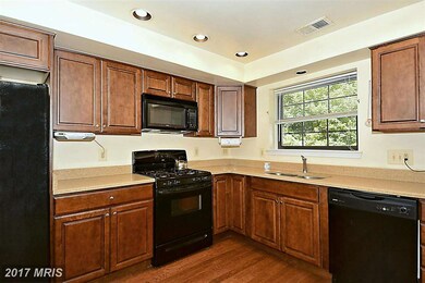 24 Alanbrooke Ct unit 24B, Towson, MD 21204 - photo 5