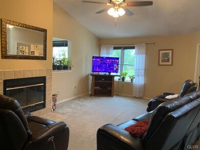 7340 Sauerkraut Ln unit F, Macungie, PA 18062 - photo 6