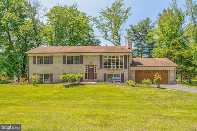 12405 Myterra Way, Herndon, VA 20171 - photo 4