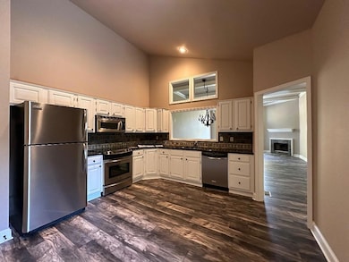 10311 Garnett St, Overland Park, KS 66214 - photo 2