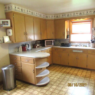 911 E 6th St, Merrill, WI 54452 - photo 7