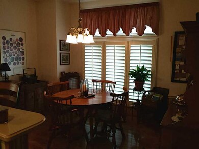 Dining Room. Eat in kitchen area