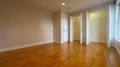 18 Middle St unit 2, Waltham, MA 02451 - photo 5