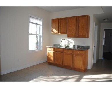 13 Highland St, Revere, MA 02151 - photo 2