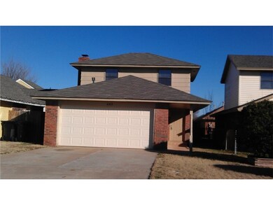 2312 Cedar Brook Dr, Moore, OK 73160 - photo 2