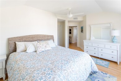 124 Bay St unit R3, Westerly, RI 02891 - photo 5